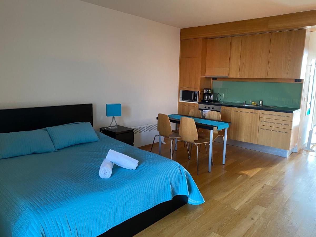 Gemini Superior Apartman & Yacht Balatonlelle Luaran gambar