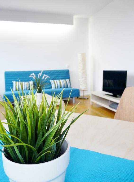Gemini Superior Apartman & Yacht Balatonlelle Bilik gambar