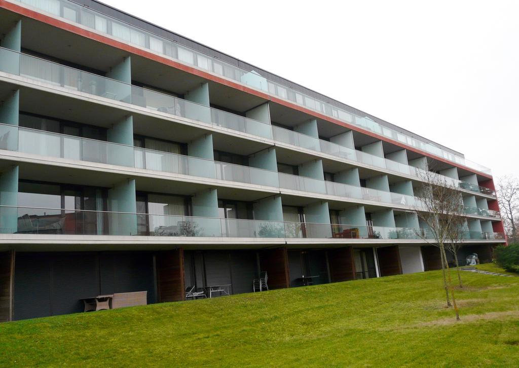 Gemini Superior Apartman & Yacht Balatonlelle Luaran gambar